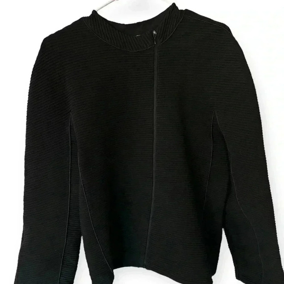 ARMANI COLLEZIONI STRETCH RIBBED ASYMMETRICAL ZIP JACKET Size 10 - Picture 11 of 12